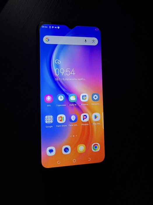 Продам телефон TECNO SPARK4