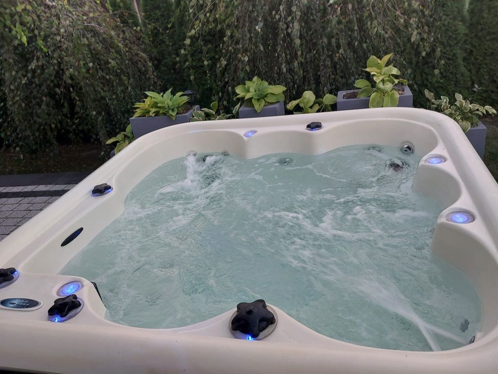 Jacuzzi  ogrodowe