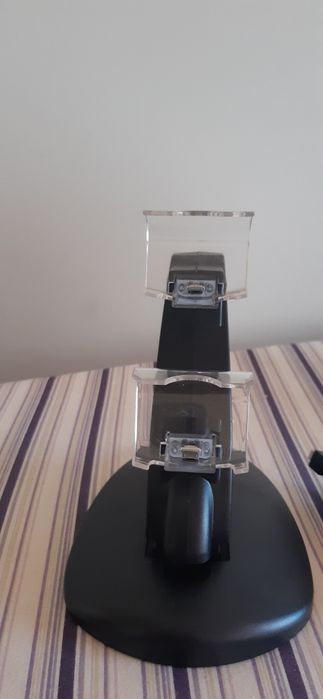 Suporte para carregamento de comandos playstation