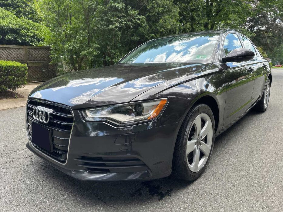 Audi A6 quattro Premium Plus      2012