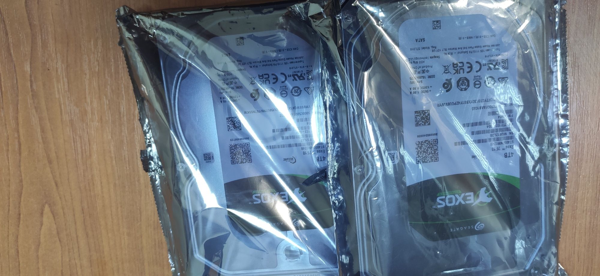 Нові, HDD диски Seagate Exos 7E10 4TB 7200rpm 256MB ST4000NM024B 3.5