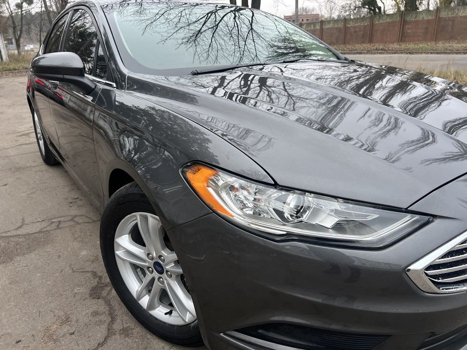 Ford fusion hybrid