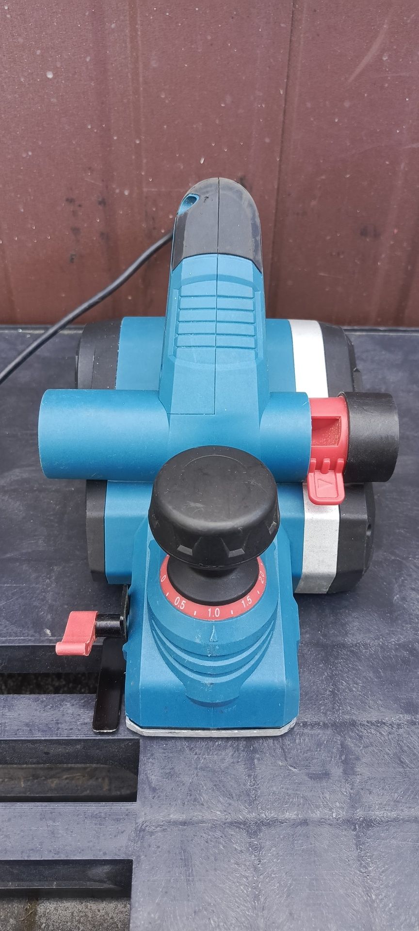 Strug elektryczny erbauer. Ehp1050