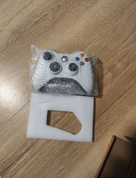 Pad do xbox360 lub PC nowy