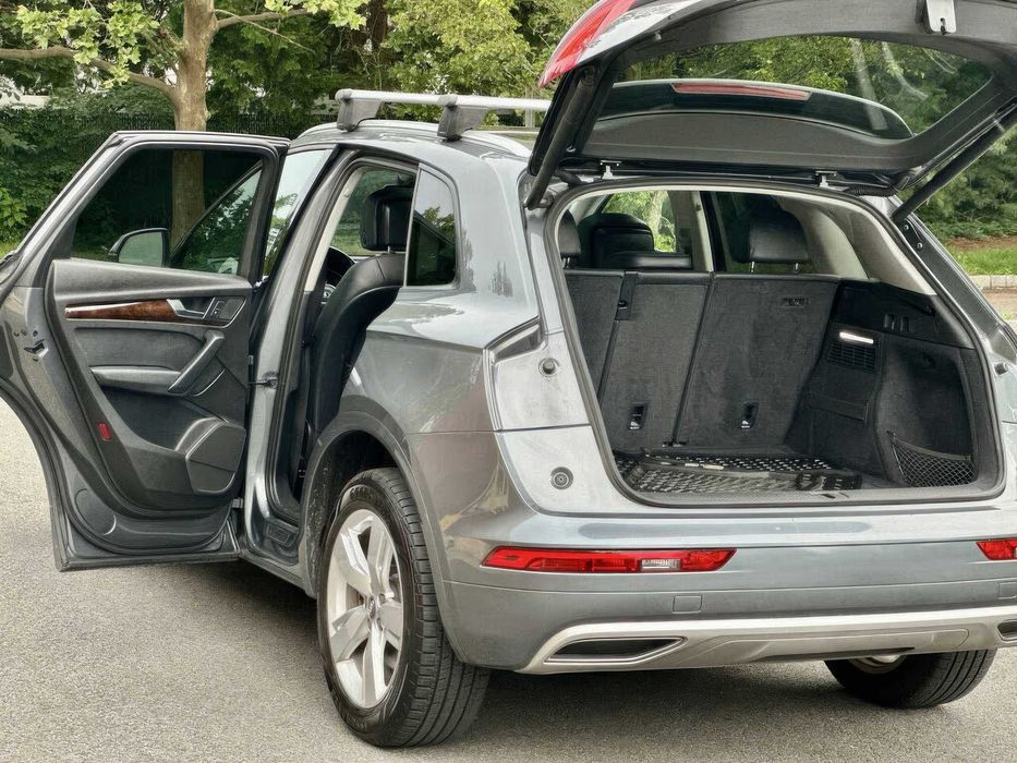 Audi Q5 quattro Premium      2018