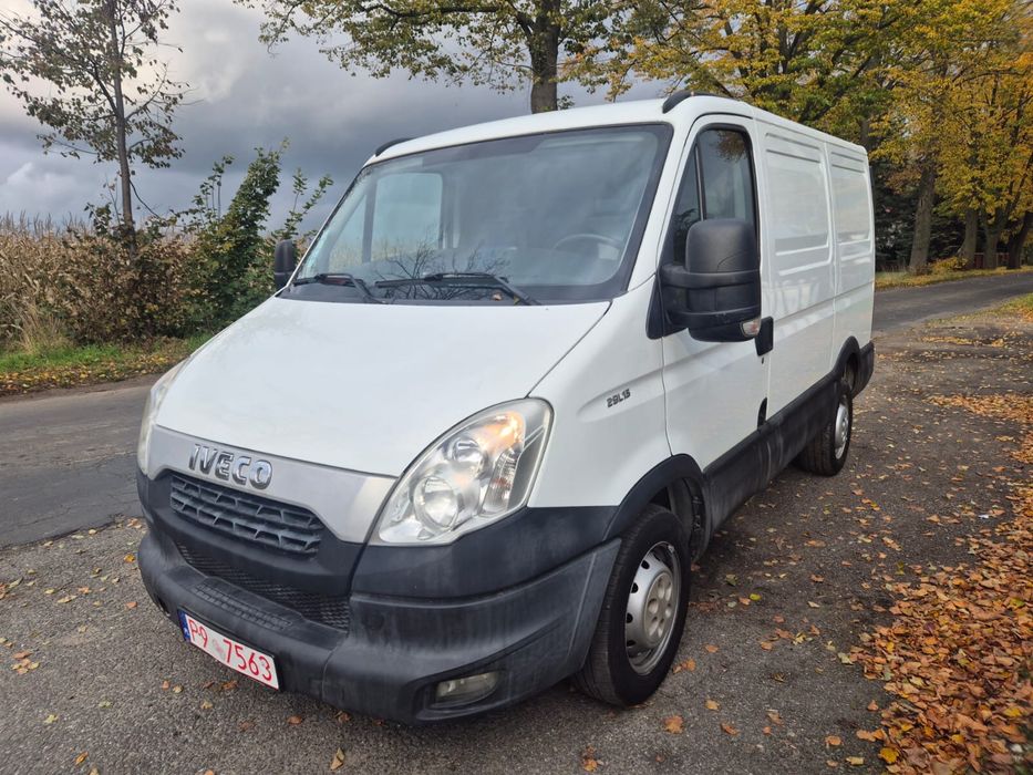 Iveco Daily klima, hak, 198 tys km udokumentowany przebieg.