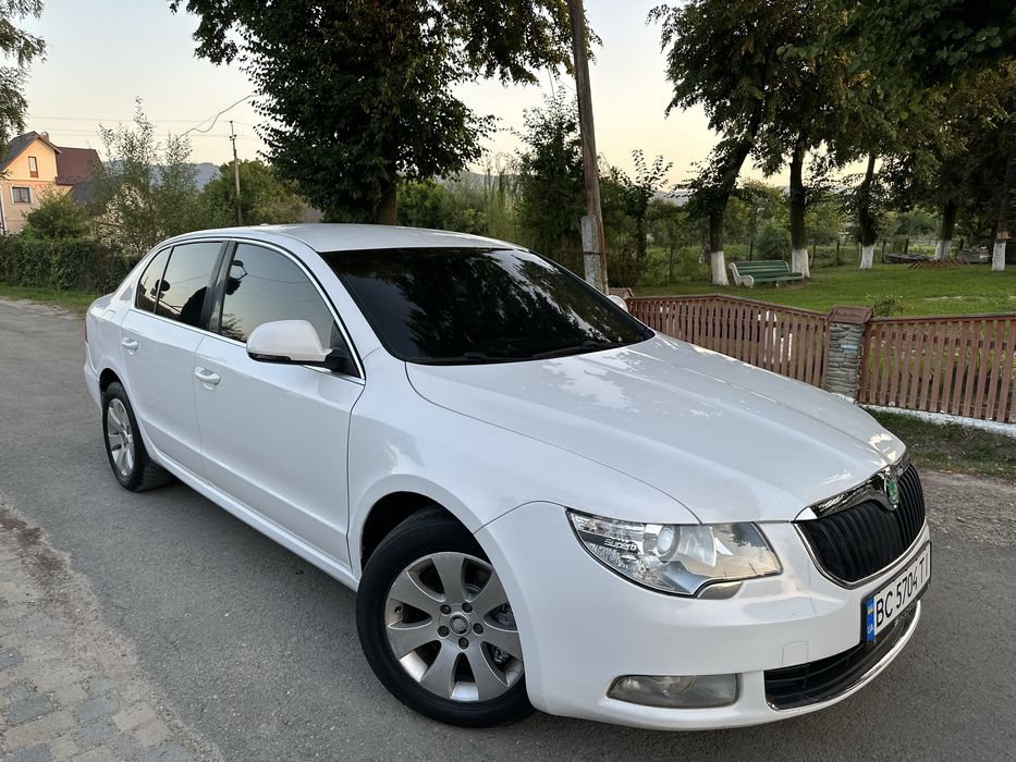 Продам Skoda Superb 2012 року 2.0 TDI - В чудовому стані