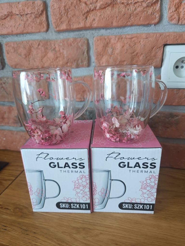 Piękne, eleganckie szklanki termiczne, do kawy, herbaty, z kwiatami