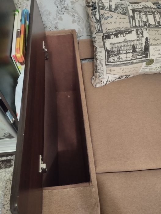 Продається диван