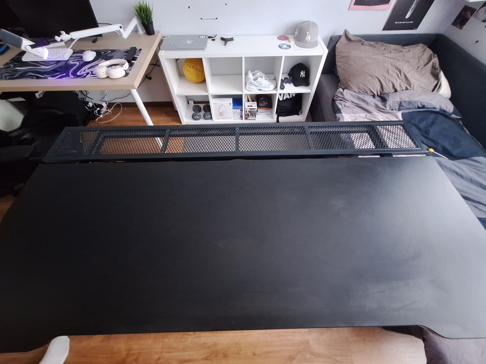 Biurko gamingowe UTESPELARE Ikea
