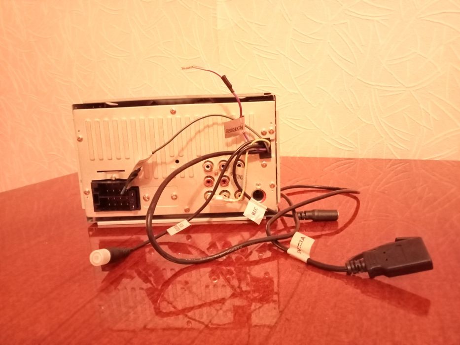 Автомагнітолог KENWOOD