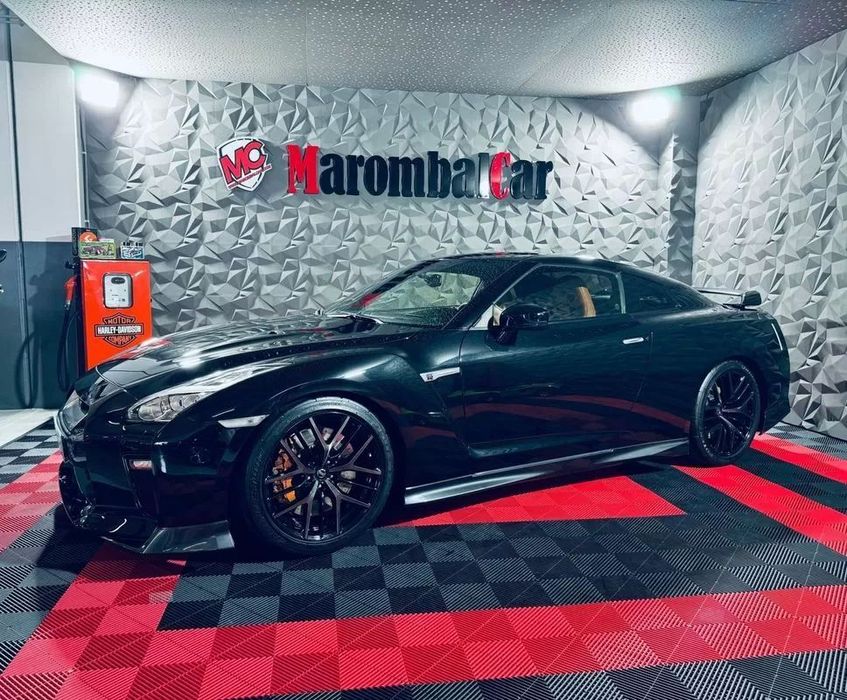 Nissan GT-R 3.8 V6 Black Edition