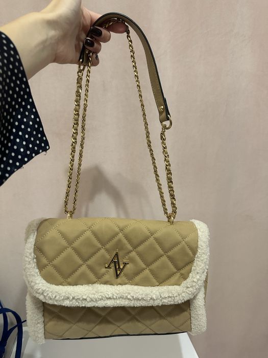 Сумка тепла, вмісту а