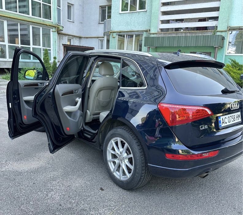 Audi Q5 2011, 2.0 TFSI