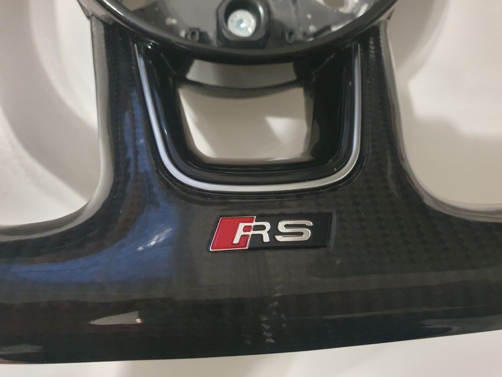 Kierownica włókno węglowe Audi RS3 RS4 RS5 s3 s4 s5 itp