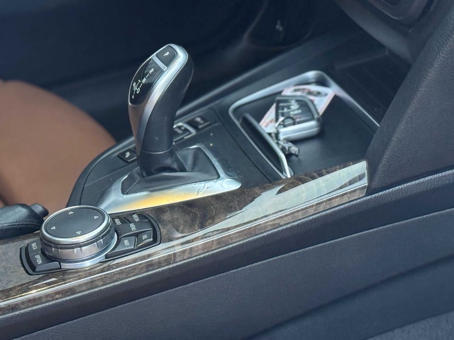 BMW 4 Series 2016 Series 2016F32    428i АТ (245 к.с.) xDrive    Base