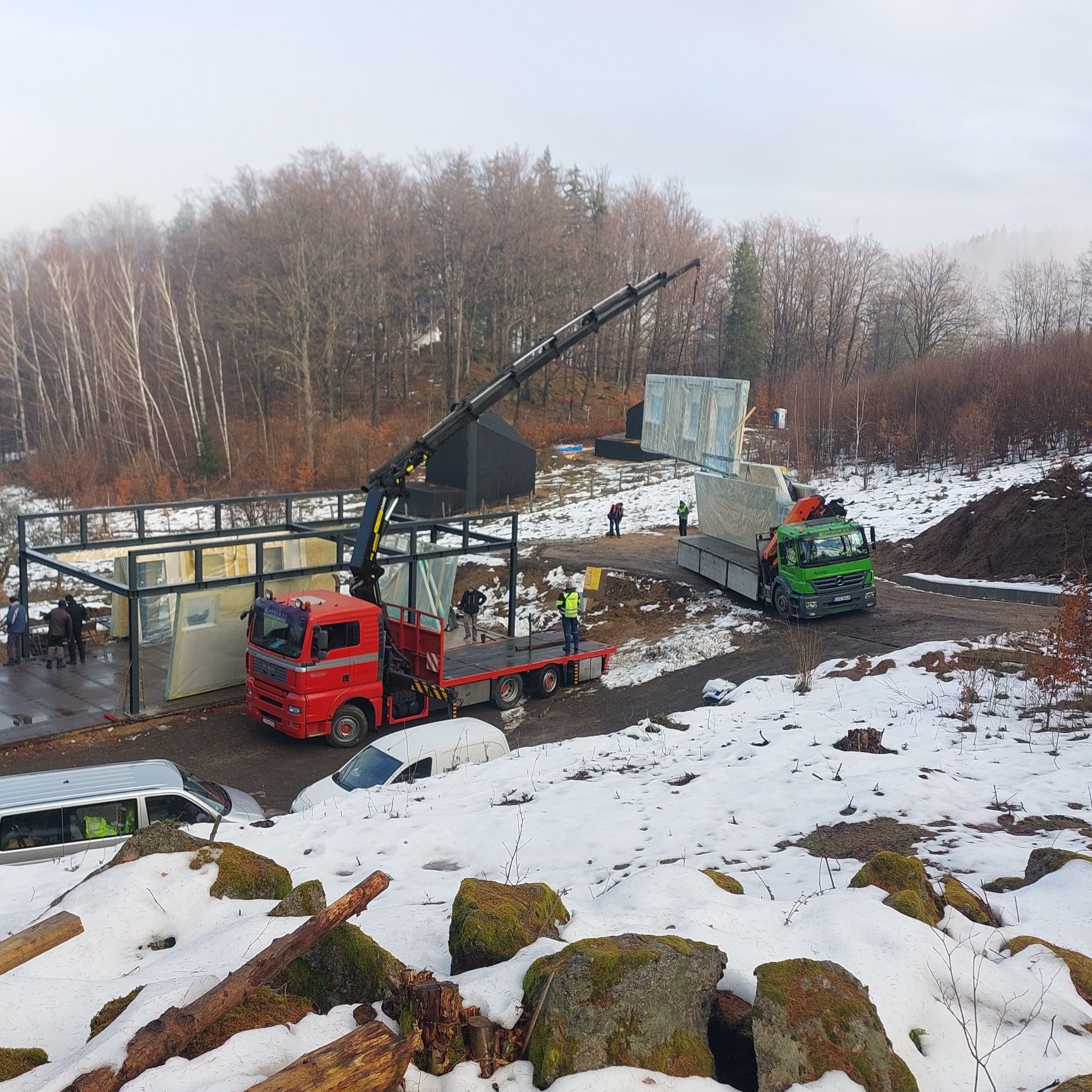 Transport hds kontenery maszyny rozładunek  przeladunek