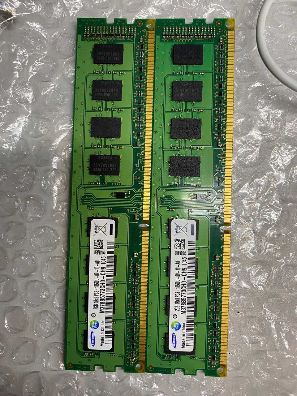 (x2) Samsung 2GB, DDR3, 1333Mhz, 1Rx8, M378B5773CH0-CH9