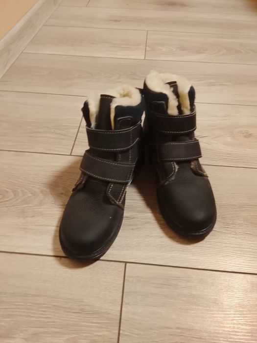Зимові черевики на хлопчика 34 розмір