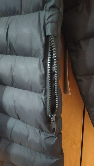 Стильне стьобане пальто для юнаків (L)