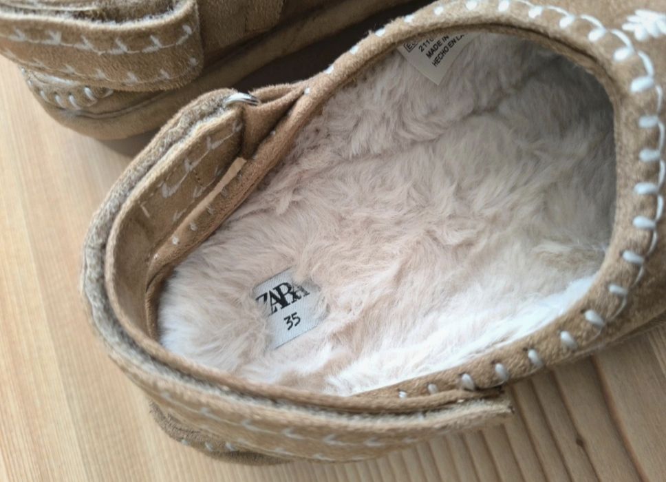 Socas de pelo bordados