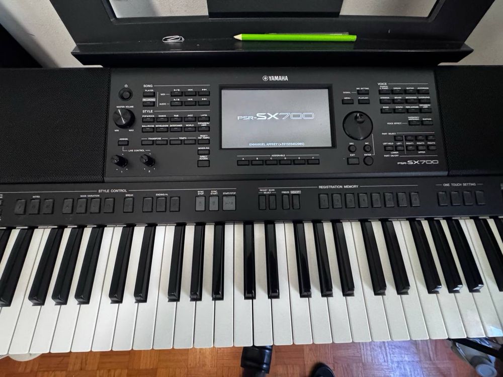 Yamaha Keyboard  PSR SX700