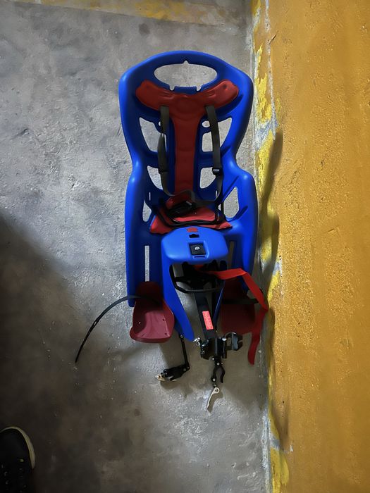 Cadeira de criança para bicicleta – usada, em ótimo estado