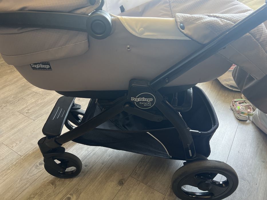 Коляска детская фирмы Peg Perego