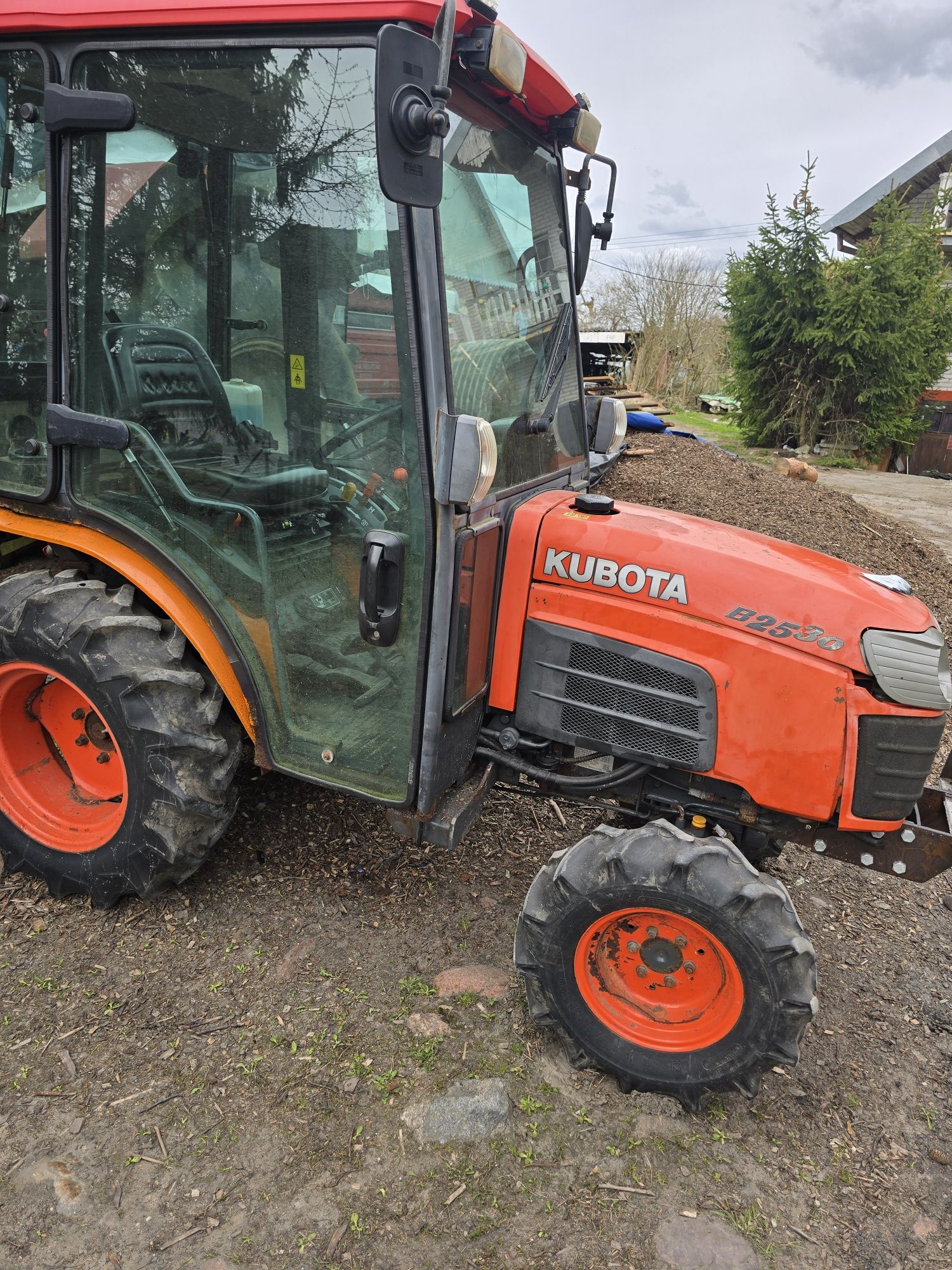 Traktor Kubota B2530
