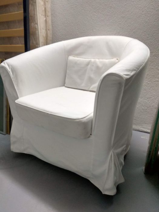 Cadeirão branco óptimo estado