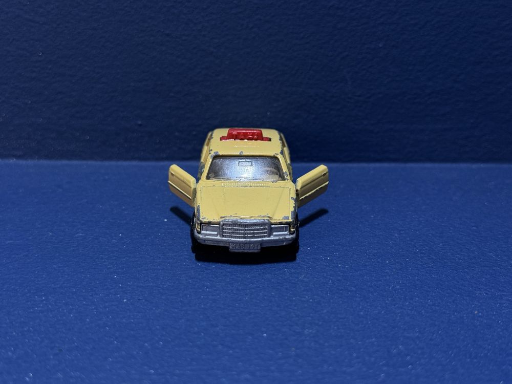 Matchbox Mercedes- Benz 450 SEL