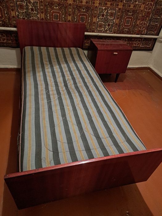 Ліжко з матрасом 190 х 80