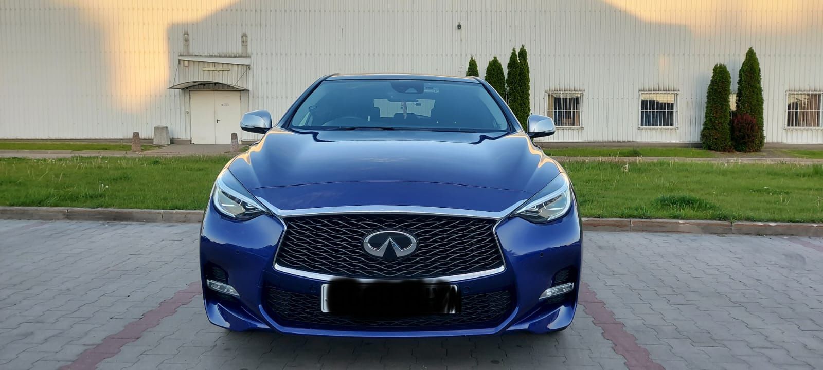 Infiniti Q30 2018 Anglik