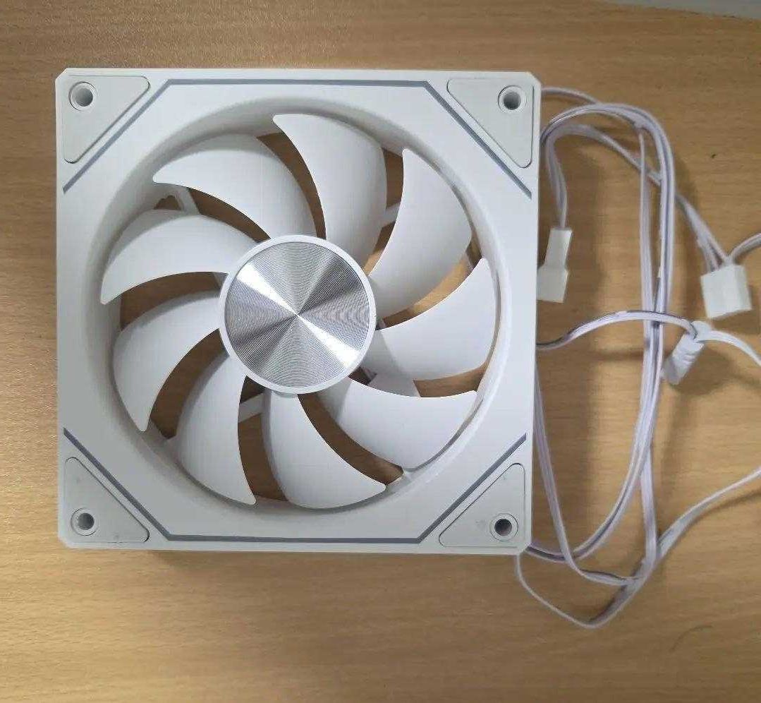 Вентилятор ARGB UPSIREN UF-2 PRISM 5 PRO 120мм з RGB підсвіткою