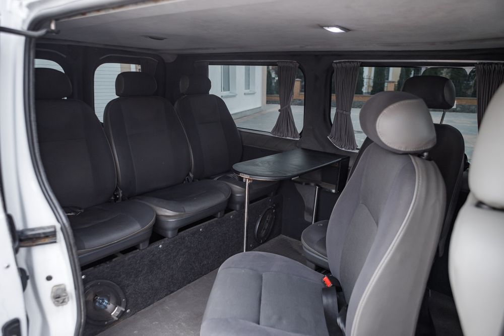 Продам Opel Vivaro Long 1.9 Conditioner