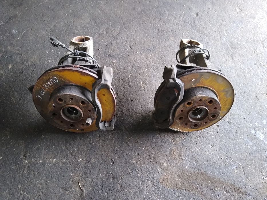 Piasta zwrotnica przód prawa lewa Ducato Jumper Boxer 06-19r 15'