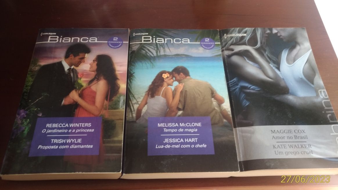 Livros coleção Harlequim