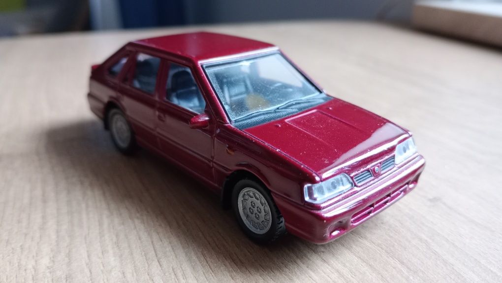 Model samochodu Polonez Caro Plus 1:43