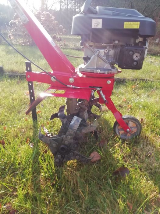 Glebogryzarka firmy Hecht