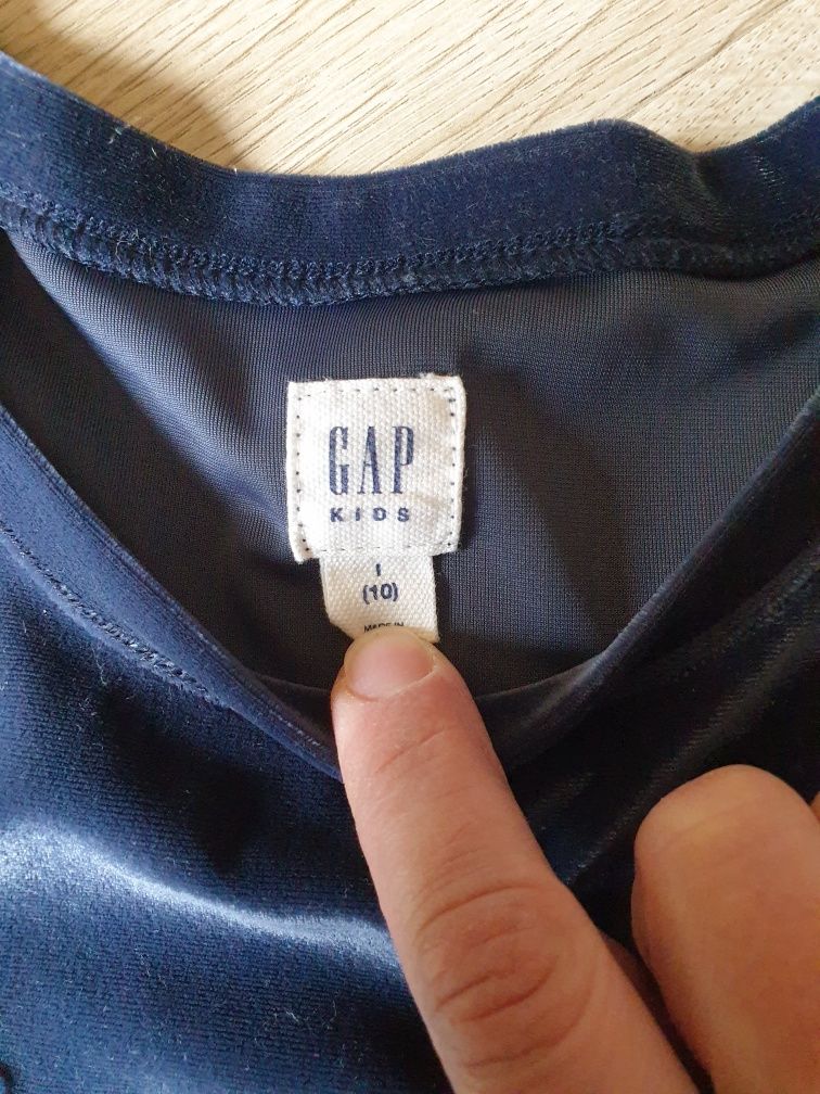 Плать , GAP , 10  лет , L , верх велюр , низ пачка , отличное качество