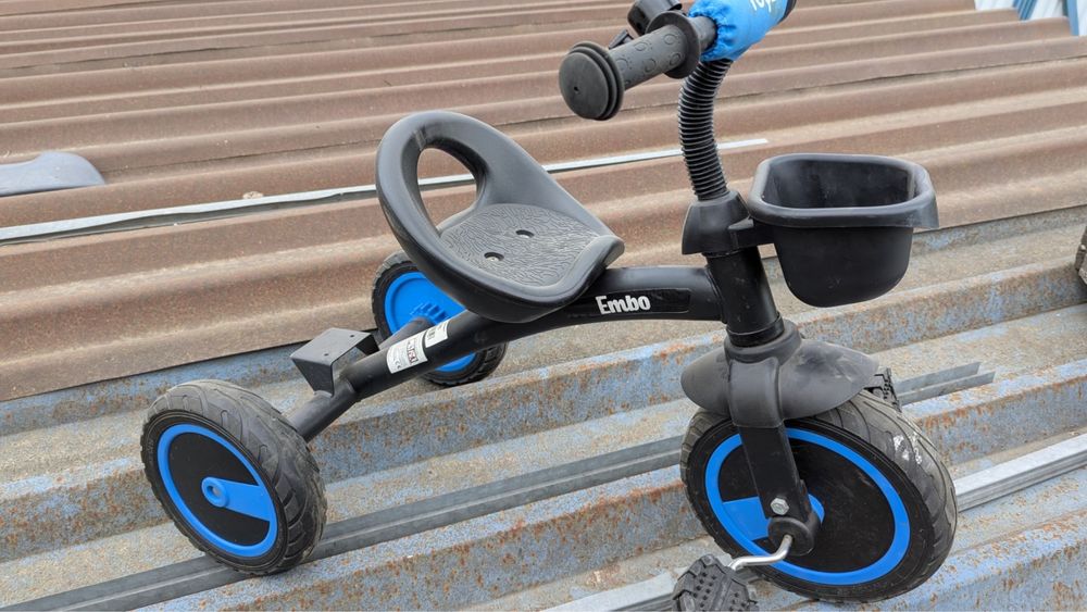 Дитячий велосипед Embo