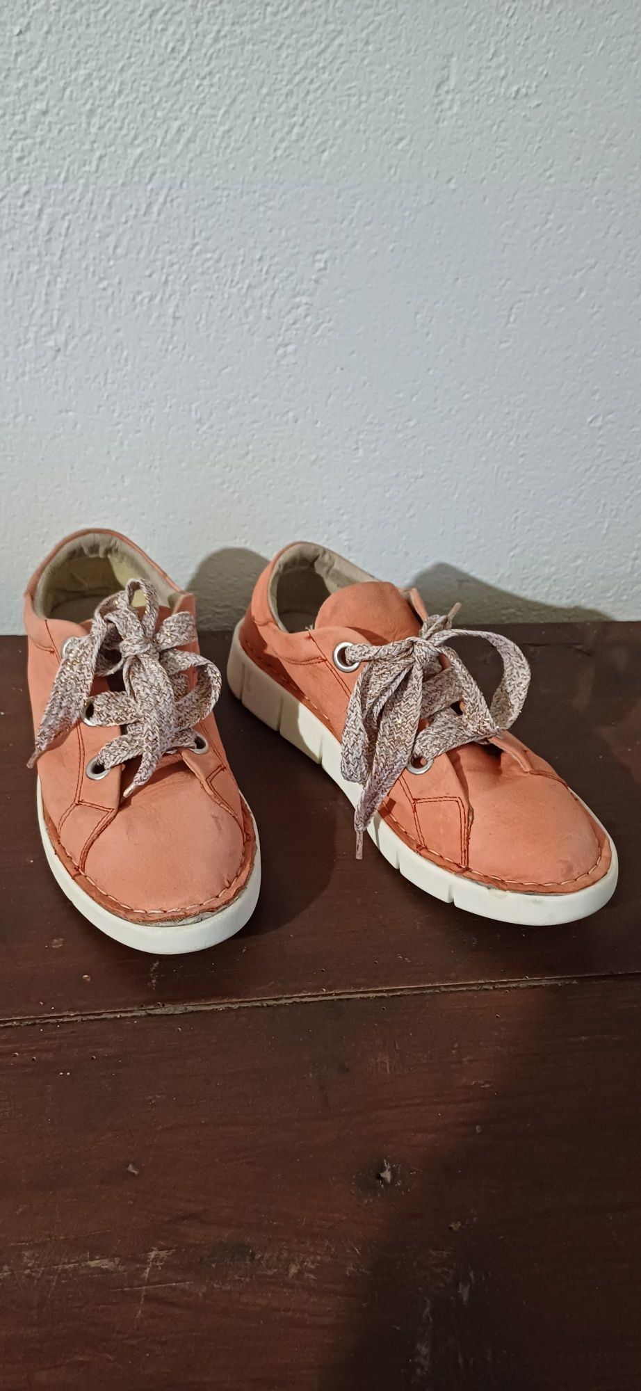 Sapato Hush Puppies