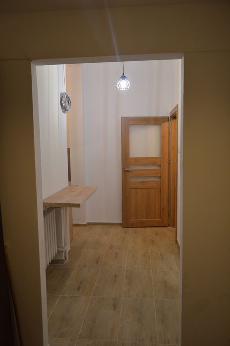 Pokój z własną łazienką i aneksem kuchennym