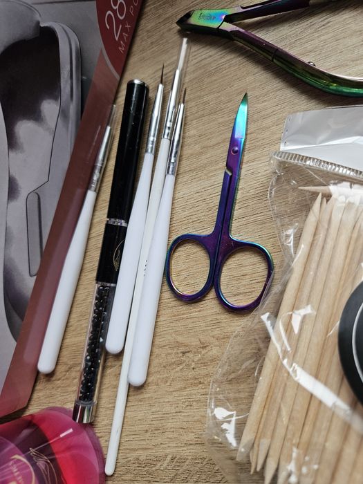 Zestaw do manicure hybrydowego profesjomalny