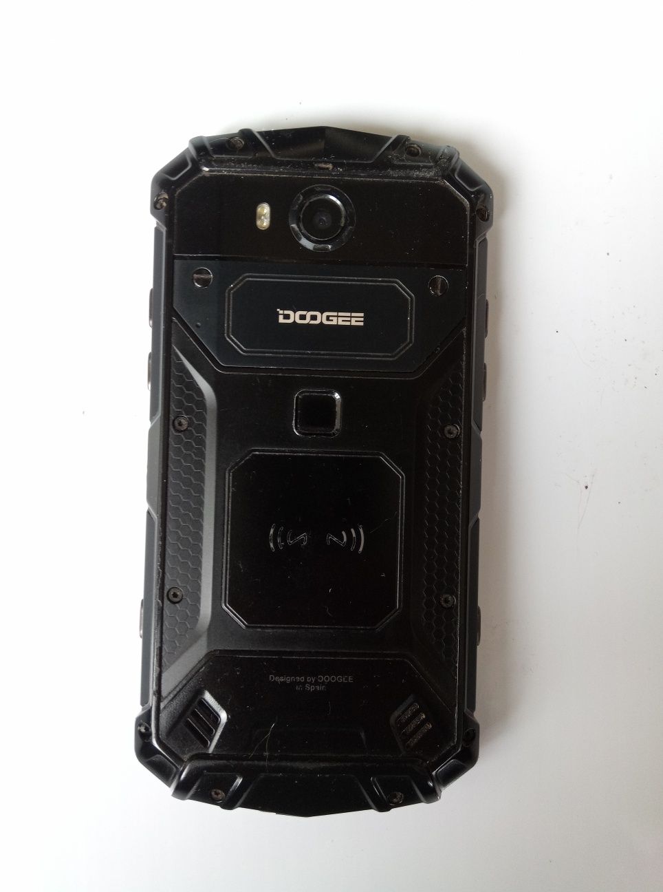 Смартфон  Doogee s60 Lite