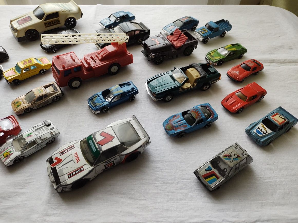 Stare Resoraki samochodziki kolekcja zestaw Mazda Chevrolet  Matchbox