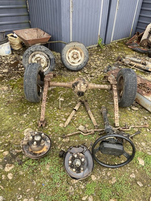 Задній міст Москвич