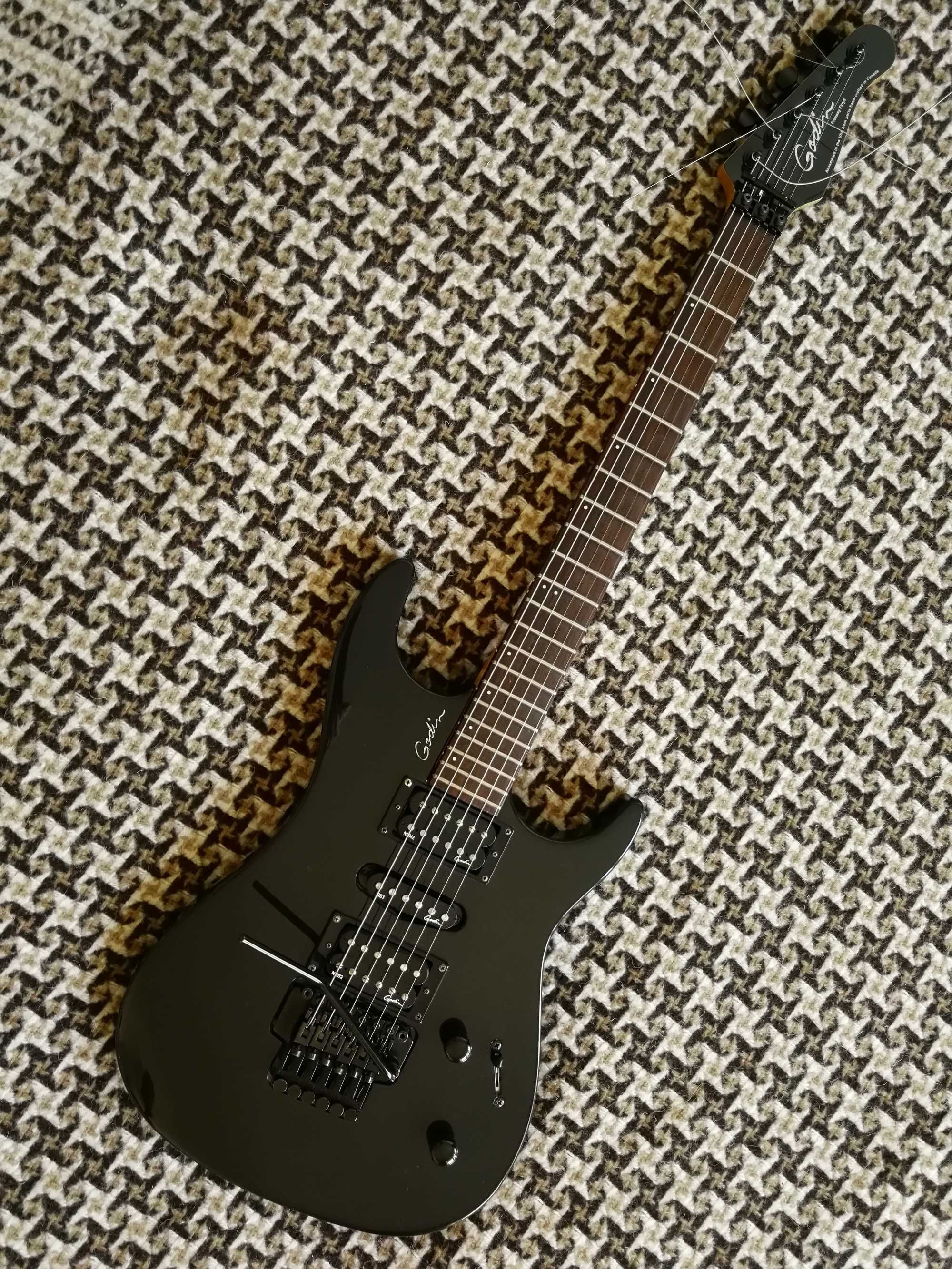 Godin Freeway Floyd Black