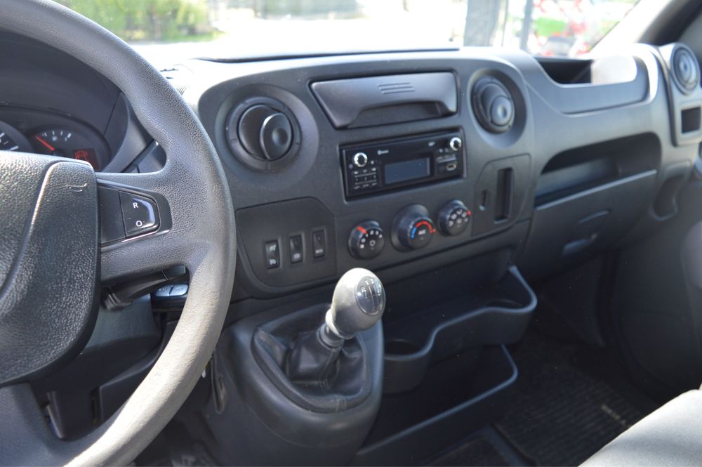 Sprzedam RENAULT MASTER 2019r.