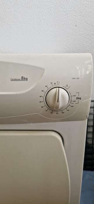 Máquina de secar roupa 8 kg